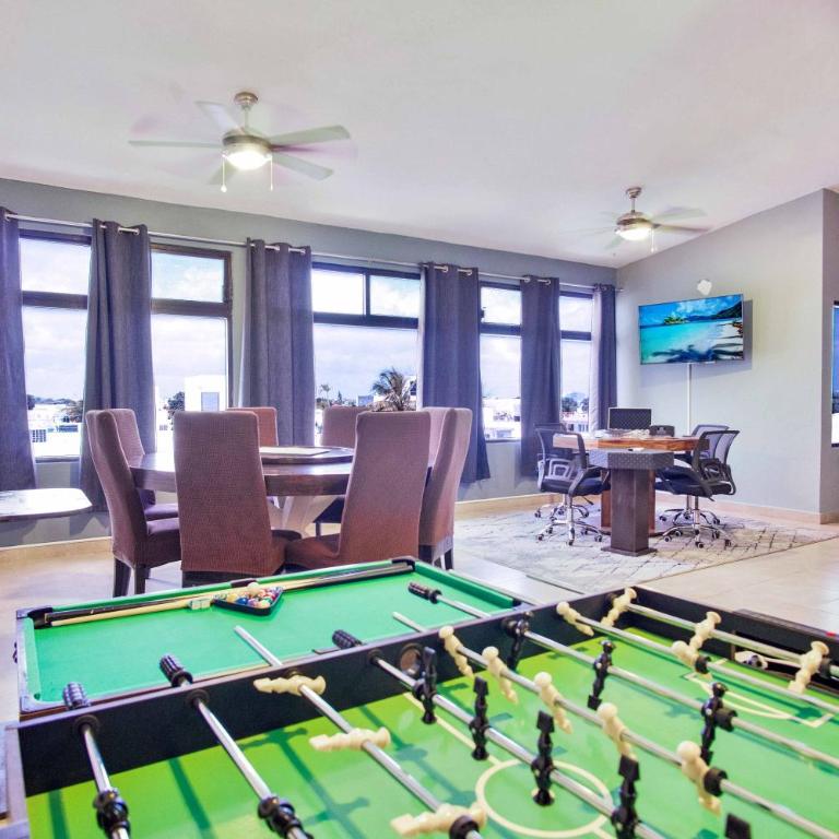 Gaming Villa - 4 Bedrooms - Private Pool - Movie Theater - fits 10 - Casa de 4 dormitorios - 18