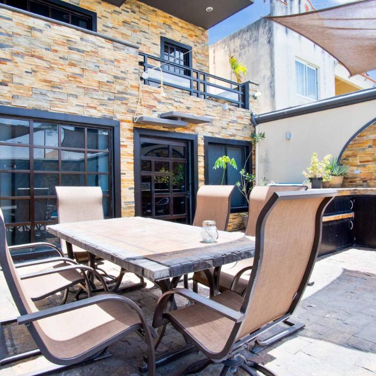 Gaming Villa - 4 Bedrooms - Private Pool - Movie Theater - fits 10 - Casa de 4 dormitorios - 46