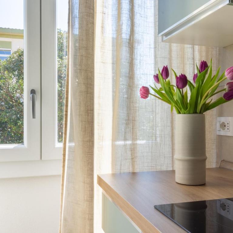 La Casa di Poppy - One-Bedroom Apartment - 4