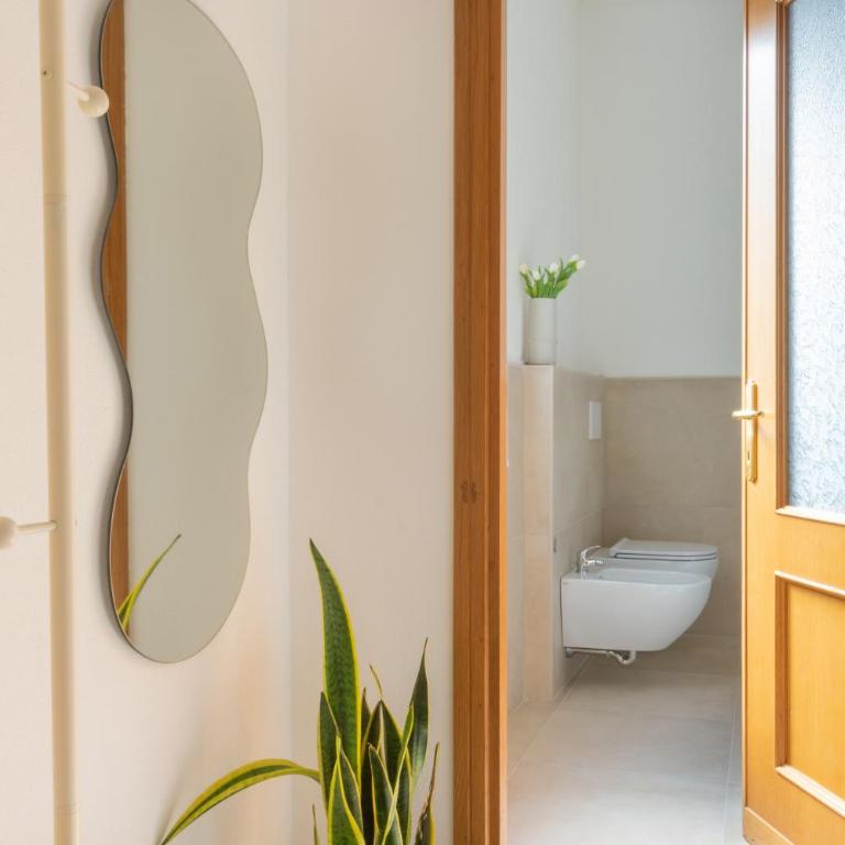 La Casa di Poppy - One-Bedroom Apartment - 8