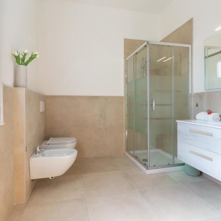 La Casa di Poppy - One-Bedroom Apartment - 9