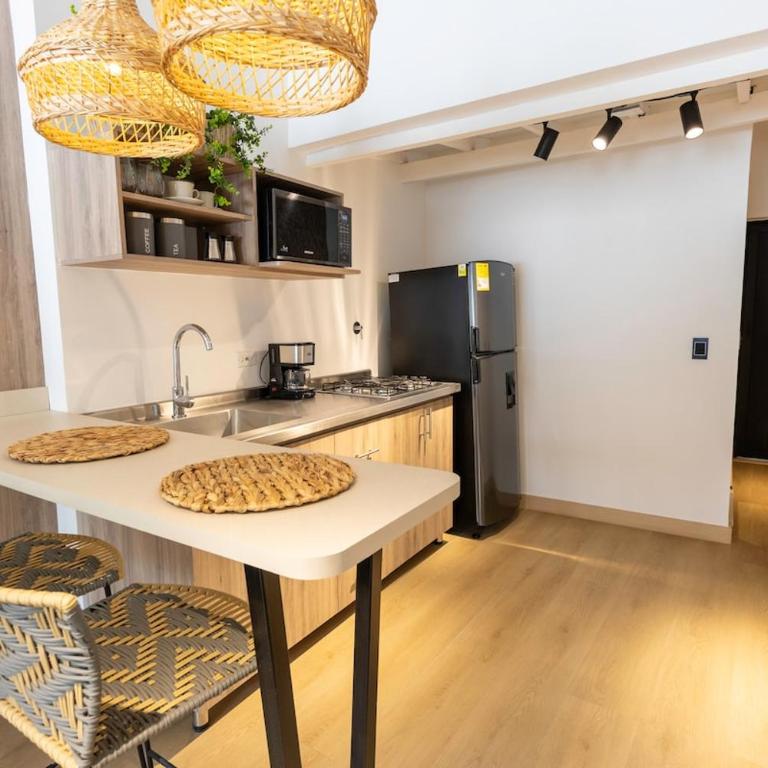 Live in a modern loft in central Belén, AC - Apartamento de 1 dormitorio - 12