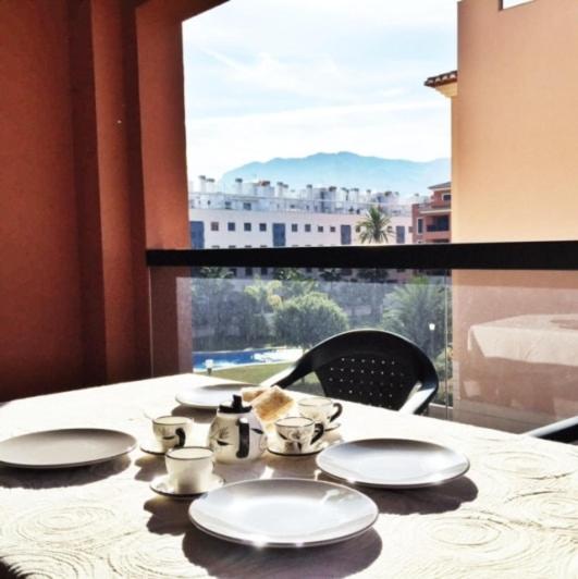 Flat with central location - Apartamento de 2 dormitorios con vistas a la piscina - 31