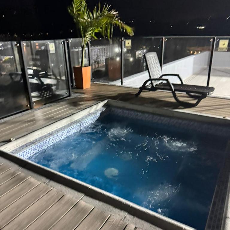 Apartamento amoblado y de lujo en Chinchiná, con piscina y jacuzzi - Apartamento de 2 dormitorios - 9
