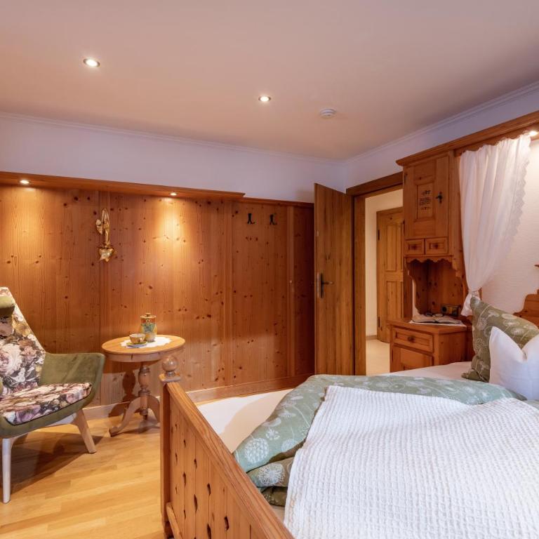 Landhaus zur Kröllin - Apartment mit 1 Schlafzimmer - 4