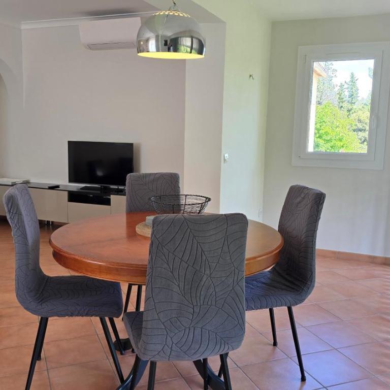 Haut de Villa VERDUREVE location de vacances - One-Bedroom House - 15