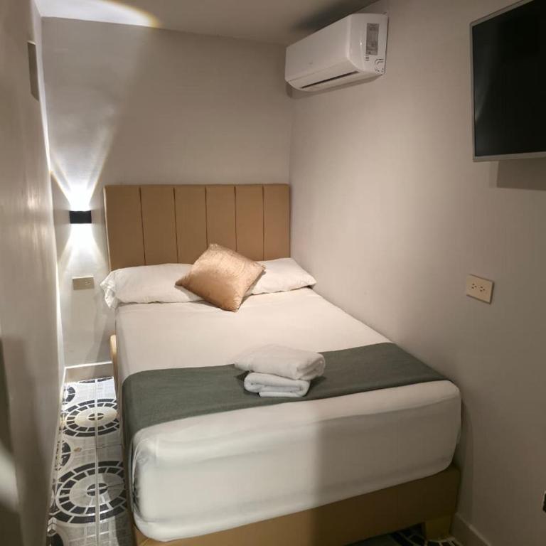 Hotel Garden Laureles - Standard Double Room - 12