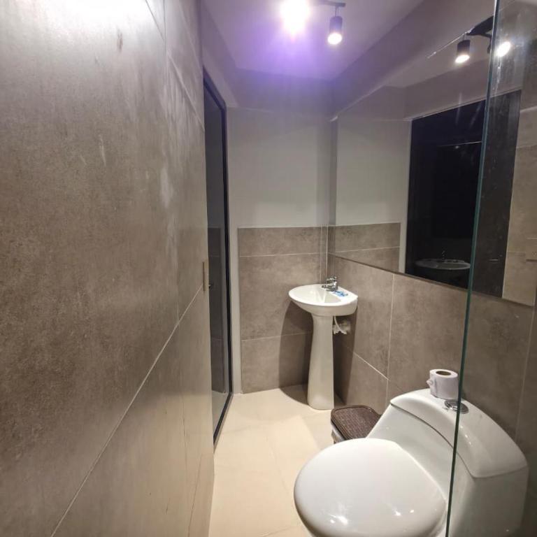 Hotel Garden Laureles - Standard Triple Room - 28