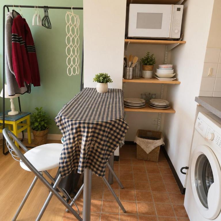 Spacious Studio Paris La villette-Metro - Studio - 4