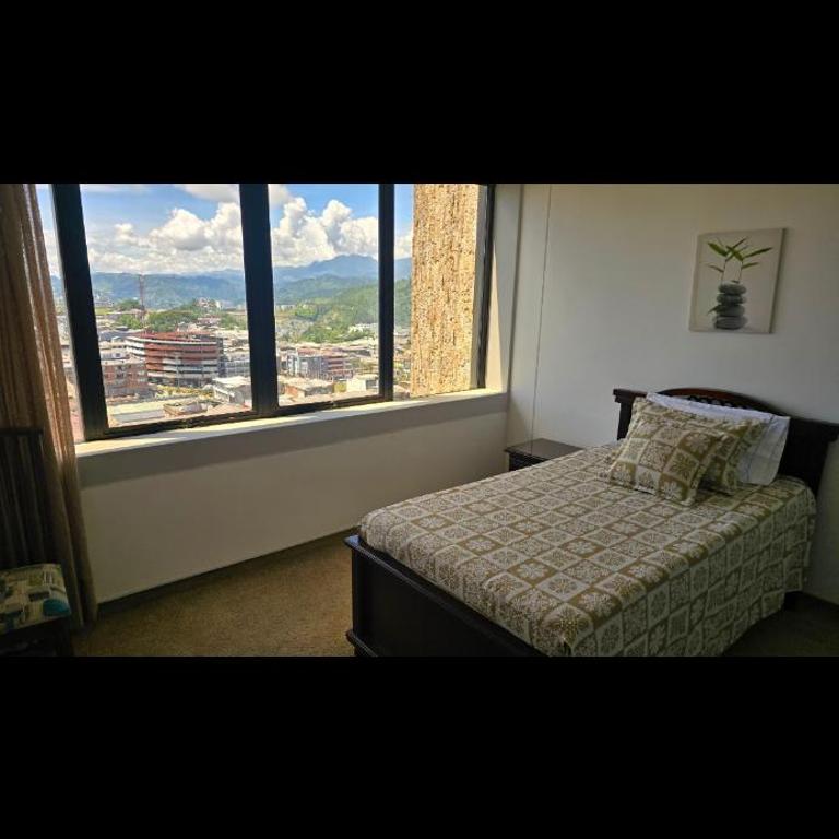 Spectacular view, modern and perfect location in Manizales - Apartamento - 12