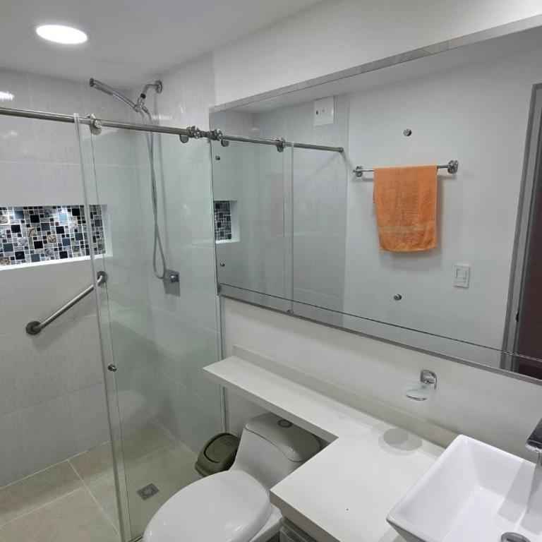 Spectacular view, modern and perfect location in Manizales - Apartamento - 19