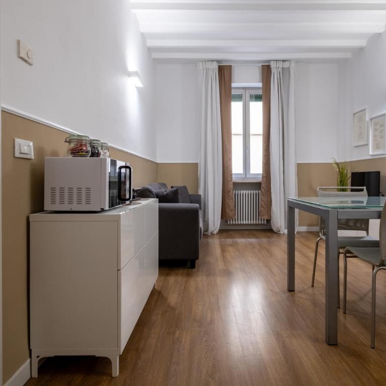 Leoncino Apartment - Appartamento con 2 Camere da Letto - 5