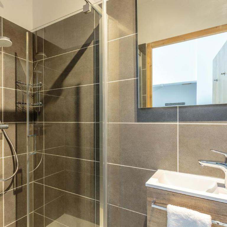 Bellecôte – superbe appartement chaleureux vue montagne - Appartement Supérieur avec Balcon - 29