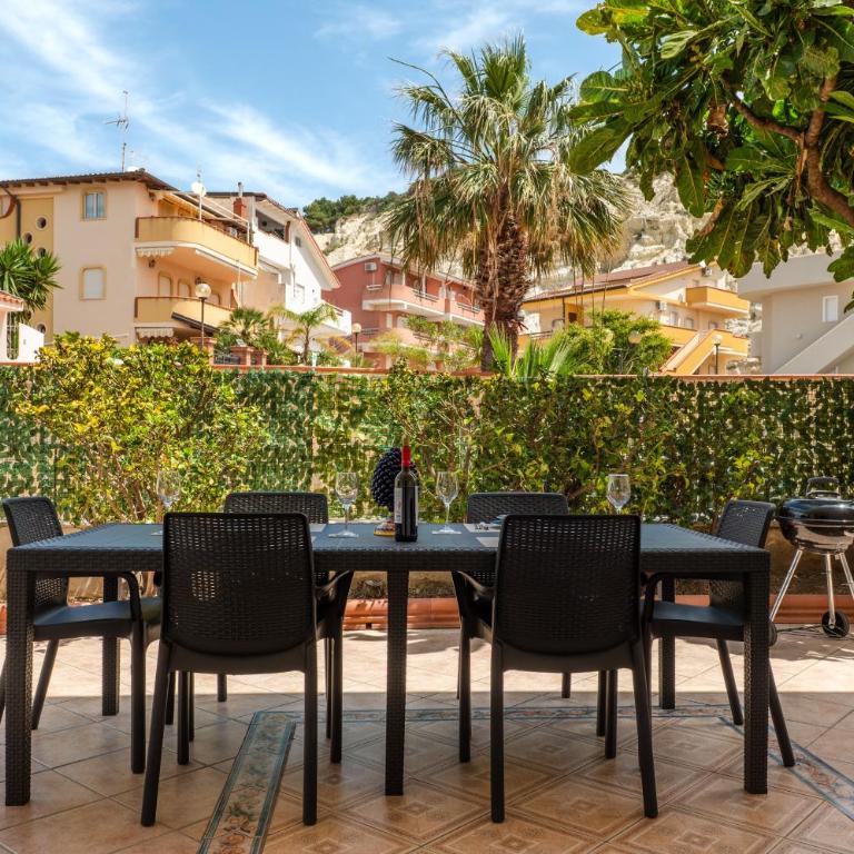 Appartamento Lido Rossello - Appartamento Deluxe con 2 Camere da Letto e Vista Giardino - 36