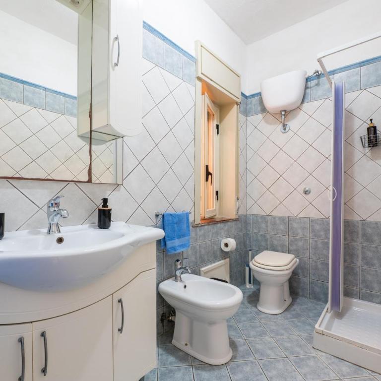 Appartamento Lido Rossello - Appartamento Deluxe con 2 Camere da Letto e Vista Giardino - 31