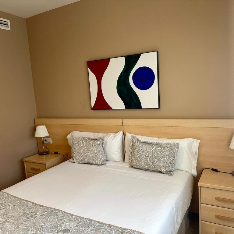 Apartamentos Plaza Picasso - Two-Bedroom Apartment (3 Adults) - 10