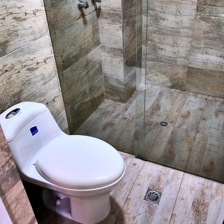 Aparta Hotel EcoSuite - Suite con cama extragrande - 4
