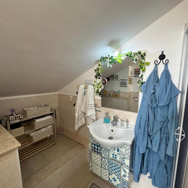 B&B FRAI - Double or Twin Room with Terrace - 8