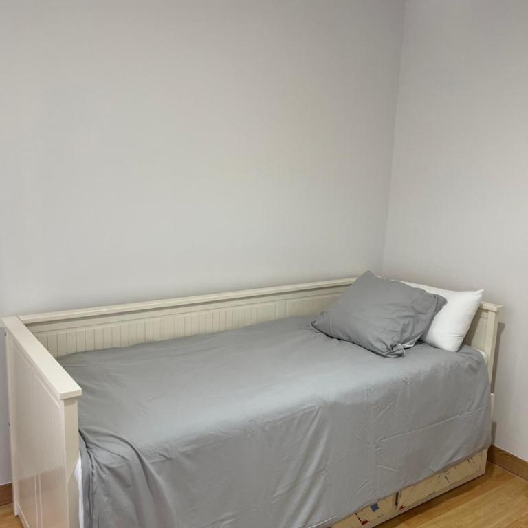 Apartamento Sol y Mar - Three-Bedroom Apartment - 10