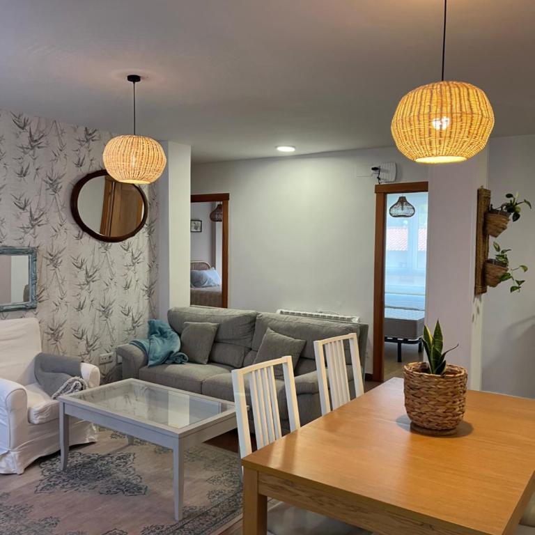 Apartamento Sol y Mar - Three-Bedroom Apartment - 4