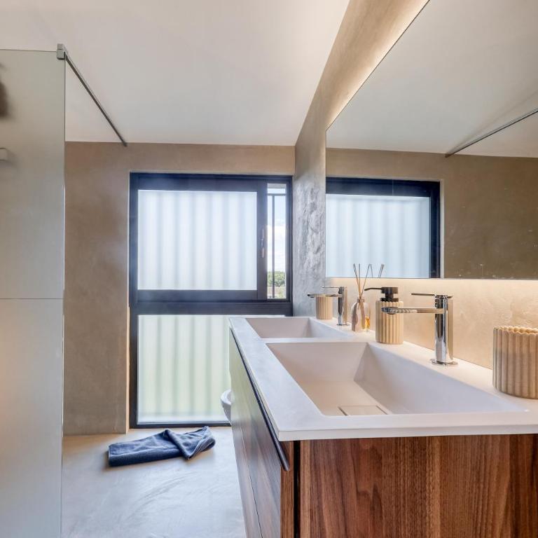Modern Villa 5 minutes from Place des Lices - Villa - 11