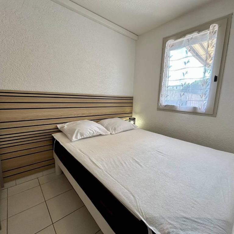 SC510-03A Appart CENTRE ST CYPRIEN PLAGE - Apartment - 16