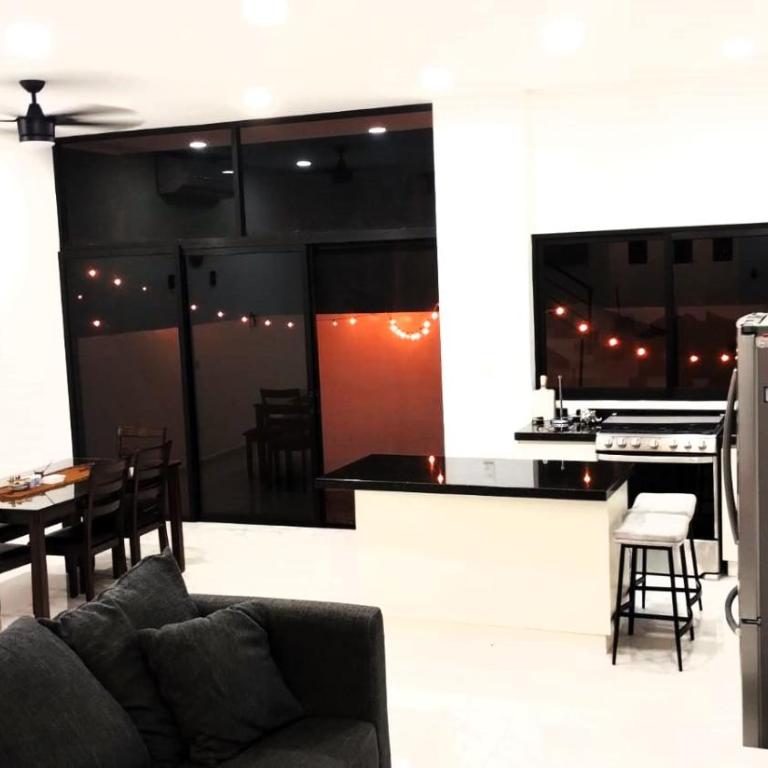Casa Maya - Three-Bedroom Villa - 3