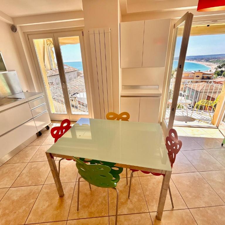 RESIDENZA INFINITO MARE, in centro, vista mare - Appartamento con 1 Camera da Letto - 7