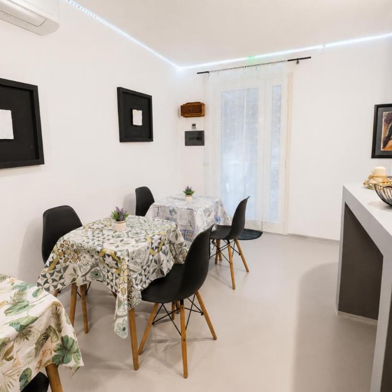 Ruoni Modern Rooms - Posizione strategica tra Santa Teresa, Palau e La Maddalena - Camera Matrimoniale Deluxe - 21