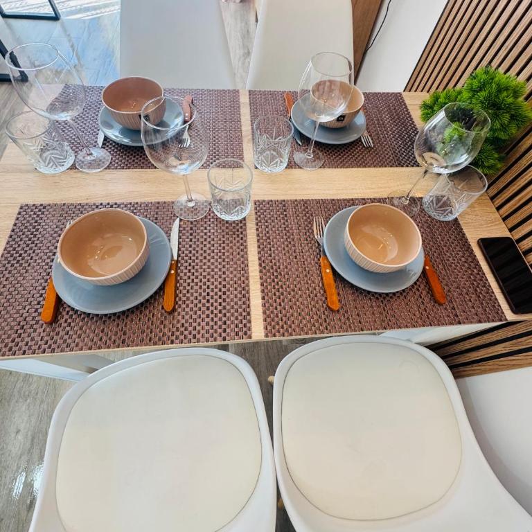 Calpe apartamento renovado a 3 min de la playa ,wifi,aire,parking,vistas comunitario - Apartamento de 1 dormitorio - 17