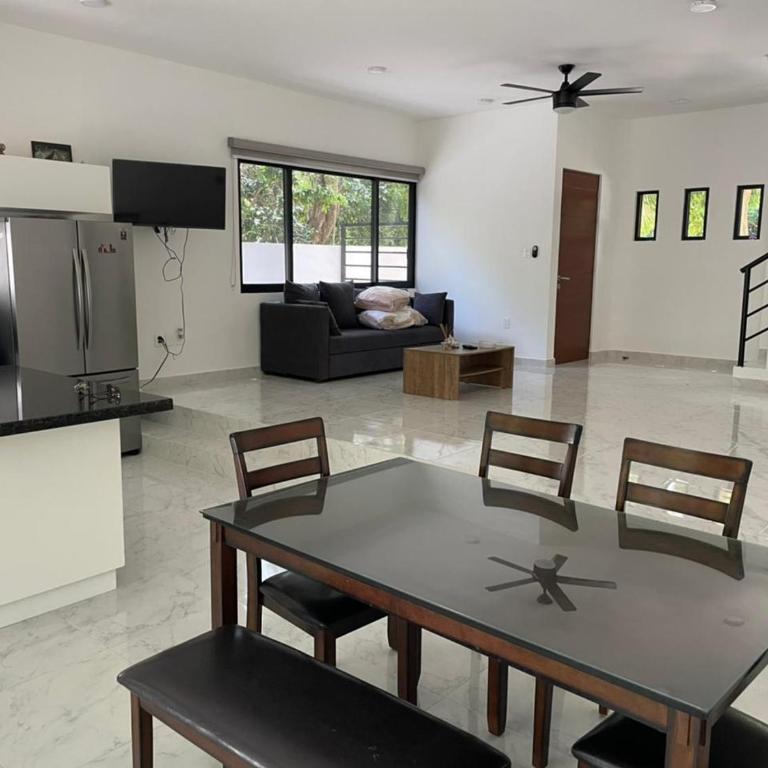 Casa Maya - Three-Bedroom Villa - 7