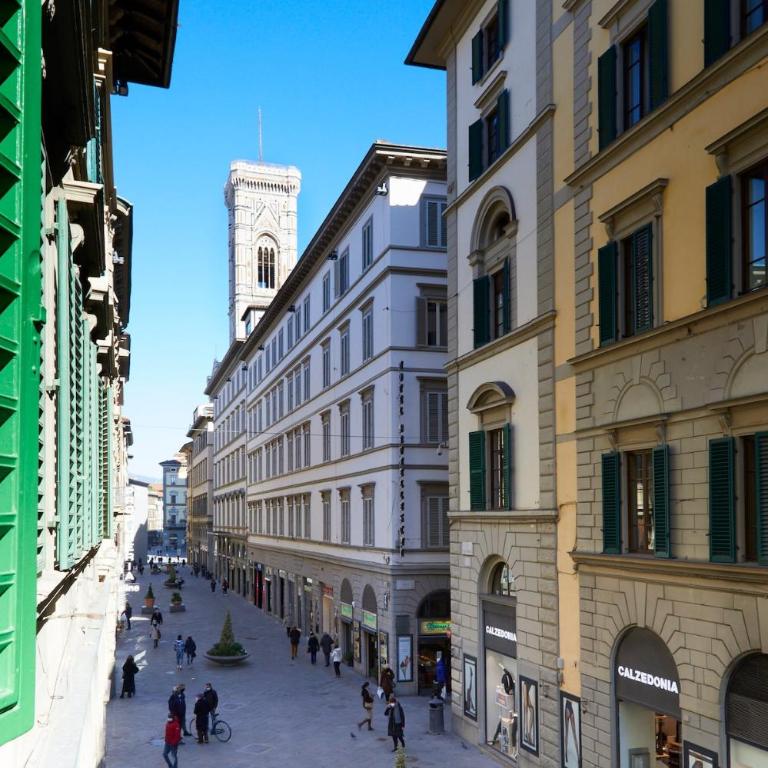 Via Calzaiuoli 3 bedrooms, 3 bathrooms - Three-Bedroom Apartment - 17