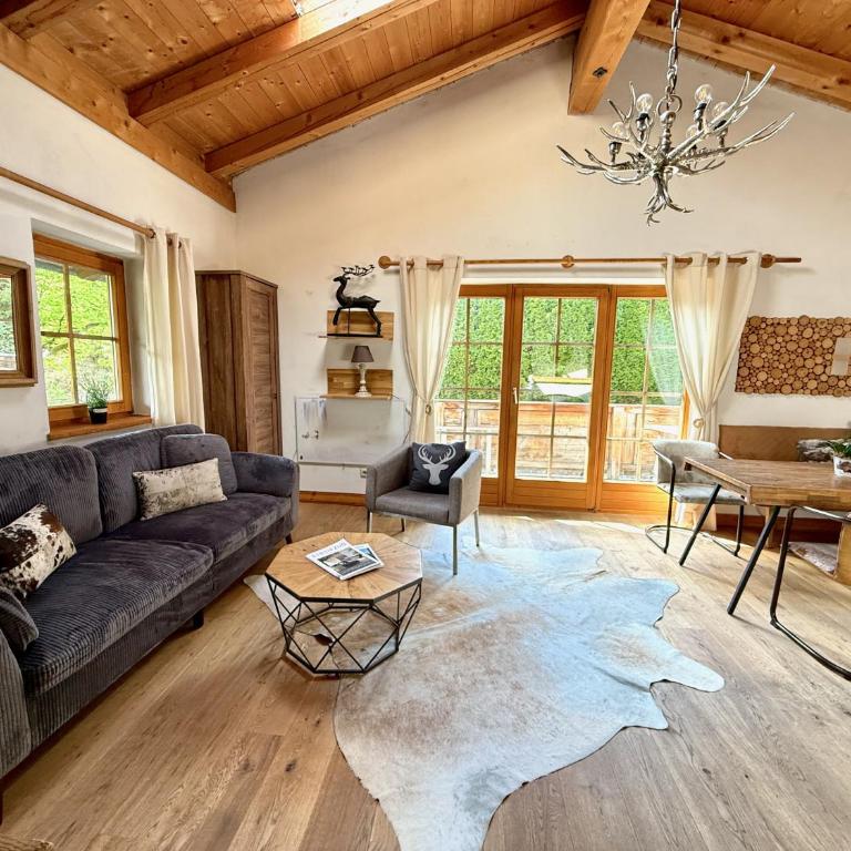 CHALET BELLE KITZ by Belle Stay - Two-Bedroom Apartment - 4