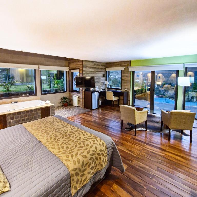 Suites de la Colina - Suite Deluxe - 14