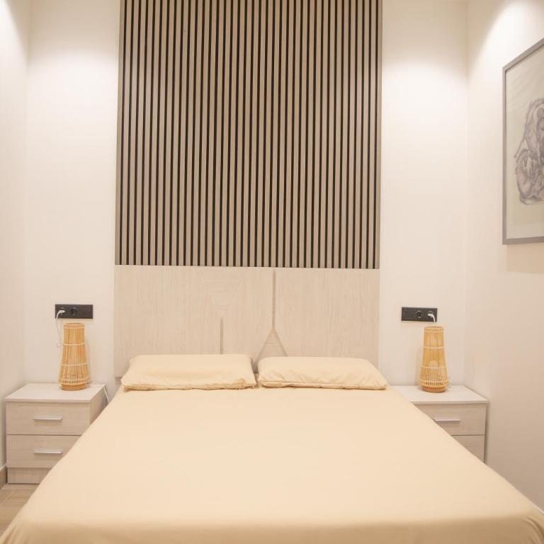 Turia Flat - Two-Bedroom Apartment - 14