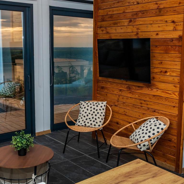 Cherry Homes - One-Bedroom Apartment - 4