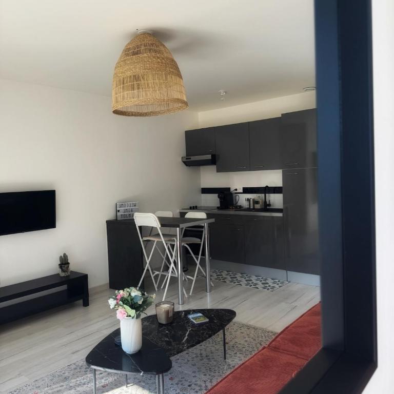 Rare - Appartement paisible proche Cathédrale - Appartement 1 Chambre - 12