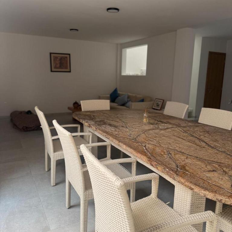 Casa Hevea near Akron stadium - Villa - 60