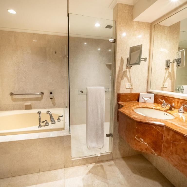 Hotel Intercontinental Cali by IHG - Junior Suite - 5