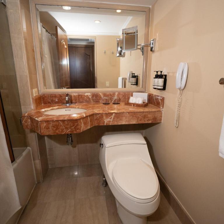 Hotel Intercontinental Cali by IHG - Classic Queen Room - 1