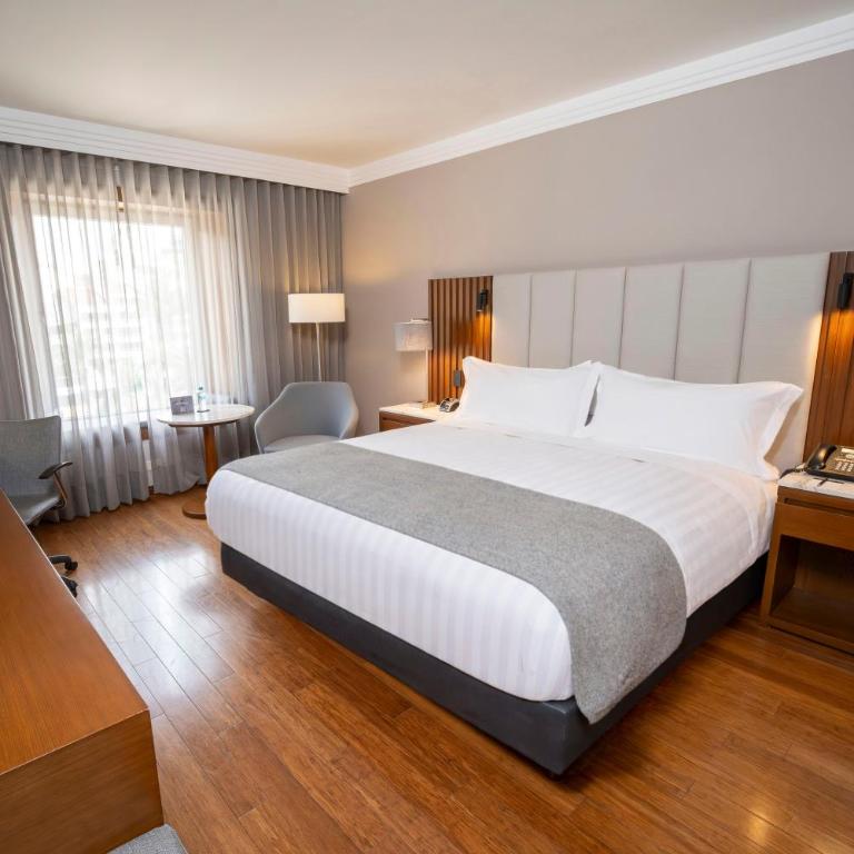 Hotel Intercontinental Cali by IHG - Classic King Room - Accessible - 2