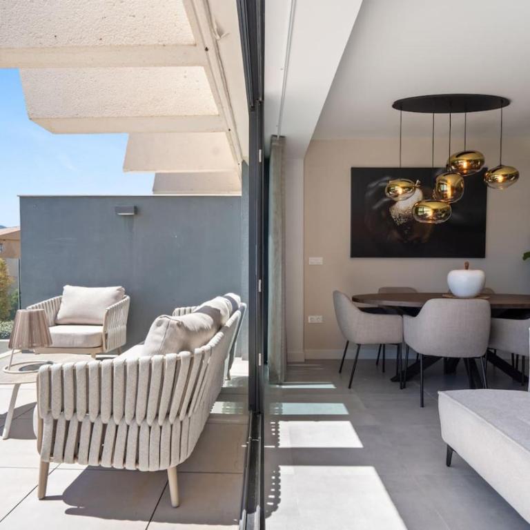 Luxe 3BR Apt With Wellness in Oasis 325 Estepona - Apartamento - 20