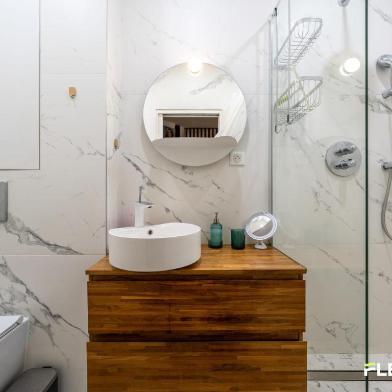 T2 élégant entre Le Marais et Châtelet Paris 01è - Appartement - 17
