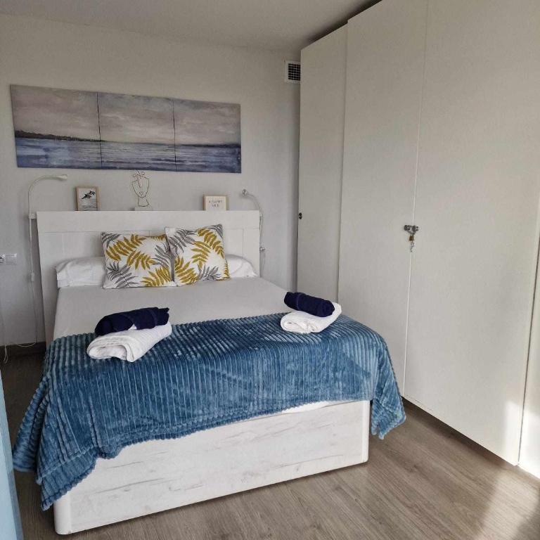 Historic Centre: Terrace, Near Cathedral & Port - Apartamento de 2 dormitorios - 2