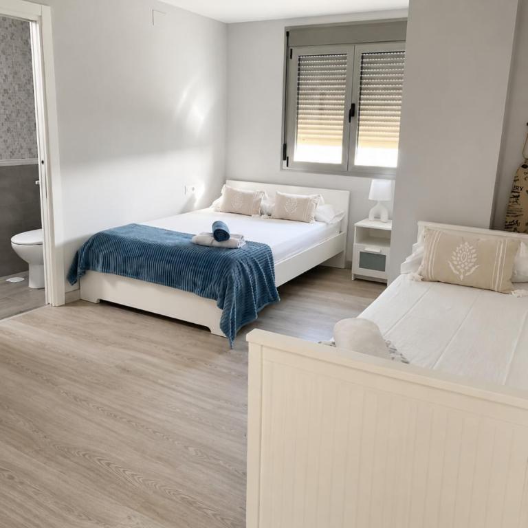 Historic Centre: Terrace, Near Cathedral & Port - Apartamento de 2 dormitorios - 5