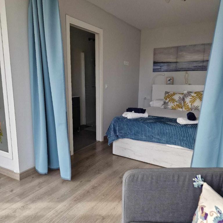 Historic Centre: Terrace, Near Cathedral & Port - Apartamento de 2 dormitorios - 13