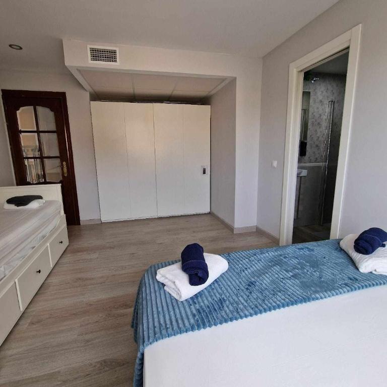 Historic Centre: Terrace, Near Cathedral & Port - Apartamento de 2 dormitorios - 19