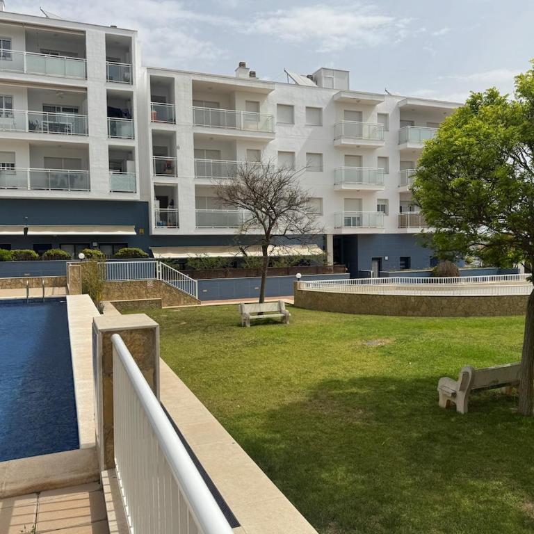Planta Baja con piscina , wifi y parking - Apartamento de 3 dormitorios - 5