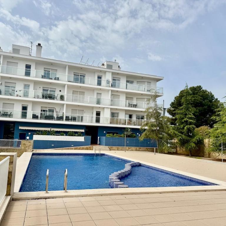 Planta Baja con piscina , wifi y parking - Apartamento de 3 dormitorios - 21