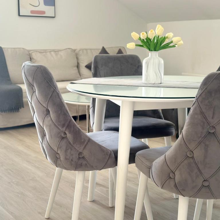 Apartments Teodo - One-Bedroom Apartment with Balcony - 4
